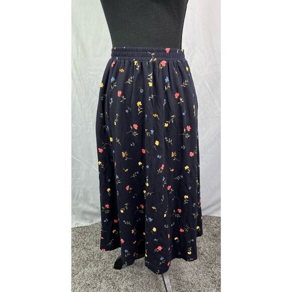 Talbots Dresses & Skirts - Talbots petites women maxi skirt navy blue floral pockets size Small